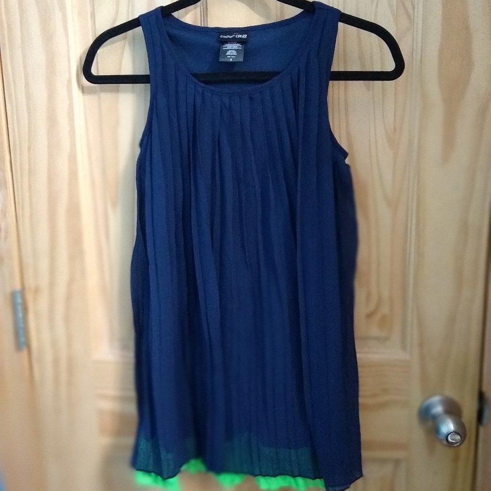 Paper doll Navy with green bottom ruffle sleeveless top